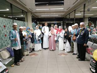 kloter 12 BTH atau kloter terakhir tiba dengan selamat di Bandara Hang Nadim Batam (foto/int)